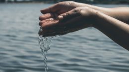 hands-water-poor-poverty